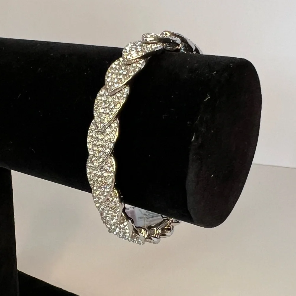 NWT INC International Concepts Pavé Crystal Stretch Bracelet Silver Tone - Picture 5 of 6